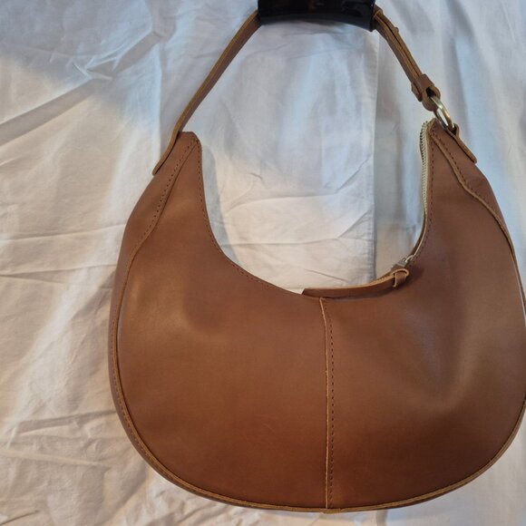 Portland Leather Large Nora Shoulder Bag-Honey - Picture 2 of 6